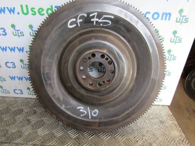 DAF CF 75 PACCAR EURO 5 PR22851 ENGINE FLYWHEEL P/NO 1356463 - Spararats - Kravas automašīna: foto 3 DAF CF 75 PACCAR EURO 5 PR22851 ENGINE FLYWHEEL P/NO 1356463 - Spararats - Kravas automašīna: foto 3