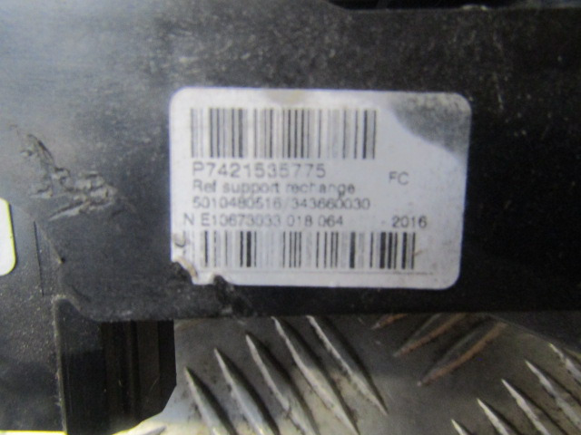 DAF LF 220 INDICATOR / WIPER STALK COMPLETE P/NO 7421535734 / 7421535775 - Kabīne un interjers - Kravas automašīna: foto 3 DAF LF 220 INDICATOR / WIPER STALK COMPLETE P/NO 7421535734 / 7421535775 - Kabīne un interjers - Kravas automašīna: foto 3