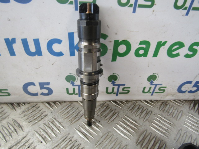 DAF LF 45 EURO 5 INJECTORS (4) COMPLETE WITH PENCILS AND CLAMPS - Degvielas sistēma - Kravas automašīna: foto 2 DAF LF 45 EURO 5 INJECTORS (4) COMPLETE WITH PENCILS AND CLAMPS - Degvielas sistēma - Kravas automašīna: foto 2