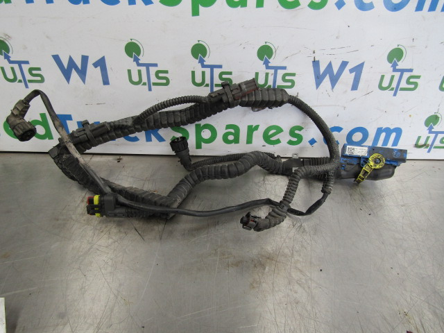 DAF XF 105 PACCAR ECU HARNESS P/NO 1737551/01 - Elektrosistēma - Kravas automašīna: foto 1 DAF XF 105 PACCAR ECU HARNESS P/NO 1737551/01 - Elektrosistēma - Kravas automašīna: foto 1