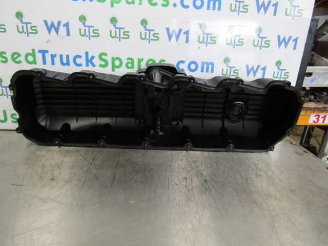 DAF XF 105 PACCAR ROCKER COVER P/NO 1733167 - Dzinējs un rezerves daļas - Kravas automašīna: foto 3 DAF XF 105 PACCAR ROCKER COVER P/NO 1733167 - Dzinējs un rezerves daļas - Kravas automašīna: foto 3