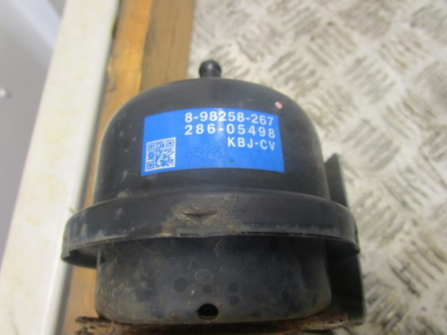 ISUZU N75 (4HK1) EXHAUST BRAKE 898258267 - Bremžu daļas - Kravas automašīna: foto 2 ISUZU N75 (4HK1) EXHAUST BRAKE 898258267 - Bremžu daļas - Kravas automašīna: foto 2