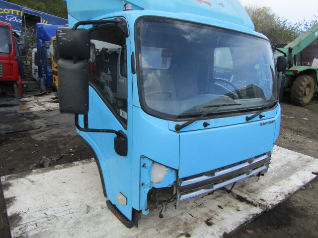 Kabīne - Kravas automašīna ISUZU N75 CAB (2012): foto 6