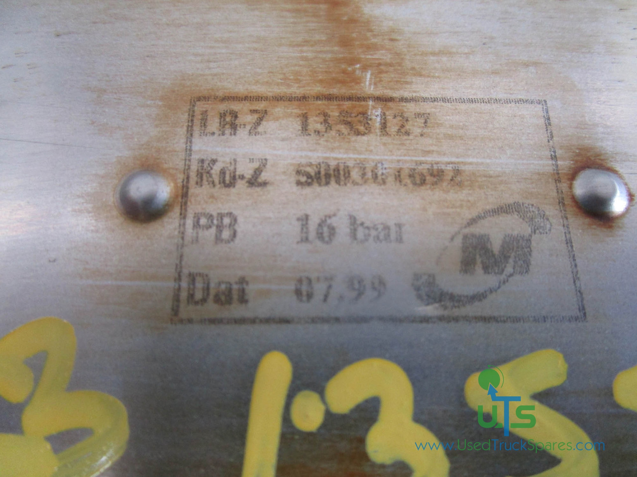 IVECO CURSOR 8 OIL COOLER P/NO 1353127 - Dzinējs un rezerves daļas - Kravas automašīna: foto 2 IVECO CURSOR 8 OIL COOLER P/NO 1353127 - Dzinējs un rezerves daļas - Kravas automašīna: foto 2