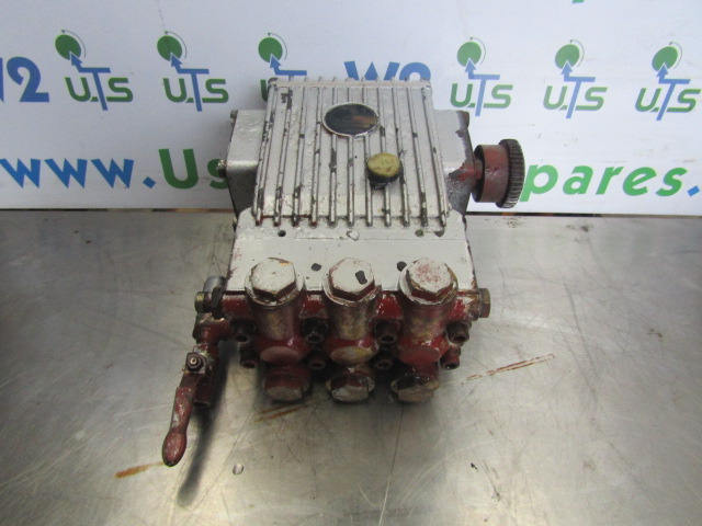 JOHNSTON VT650 HIGH PRESSURE WATER JETTING PUMP - Dzesēšanas šķidruma sūknis - Komunālā/ Specializētā tehnika: foto 1 JOHNSTON VT650 HIGH PRESSURE WATER JETTING PUMP - Dzesēšanas šķidruma sūknis - Komunālā/ Specializētā tehnika: foto 1