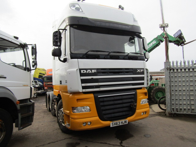 DAF XF 105 460 MANUAL 2013 ALL PARTS AVAILABLE - Kravas automašīna: foto 1 DAF XF 105 460 MANUAL 2013 ALL PARTS AVAILABLE - Kravas automašīna: foto 1