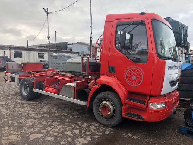 RENAULT MIDLUM 14TON 180DCI BREAKING FOR SPARES - Kravas automašīna: foto 1 RENAULT MIDLUM 14TON 180DCI BREAKING FOR SPARES - Kravas automašīna: foto 1