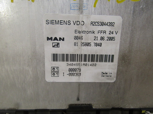 MAN TGA / TGS FFR UNIT ECU P/NO 81.25805.7040 - Elektroniskais vadības bloks (ECU) - Kravas automašīna: foto 2 MAN TGA / TGS FFR UNIT ECU P/NO 81.25805.7040 - Elektroniskais vadības bloks (ECU) - Kravas automašīna: foto 2