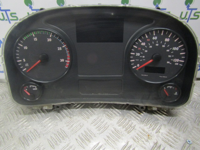 MAN TGL/TGM CLOCK CLUSTER 81.27202.6186 - Elektrosistēma - Kravas automašīna: foto 1 MAN TGL/TGM CLOCK CLUSTER 81.27202.6186 - Elektrosistēma - Kravas automašīna: foto 1