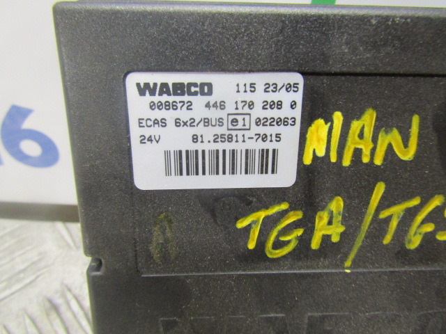 MAN TGM/TGS 6X2 ECAS CONTROL UNIT 81.25811.7015 - Elektroniskais vadības bloks (ECU) - Kravas automašīna: foto 2 MAN TGM/TGS 6X2 ECAS CONTROL UNIT 81.25811.7015 - Elektroniskais vadības bloks (ECU) - Kravas automašīna: foto 2
