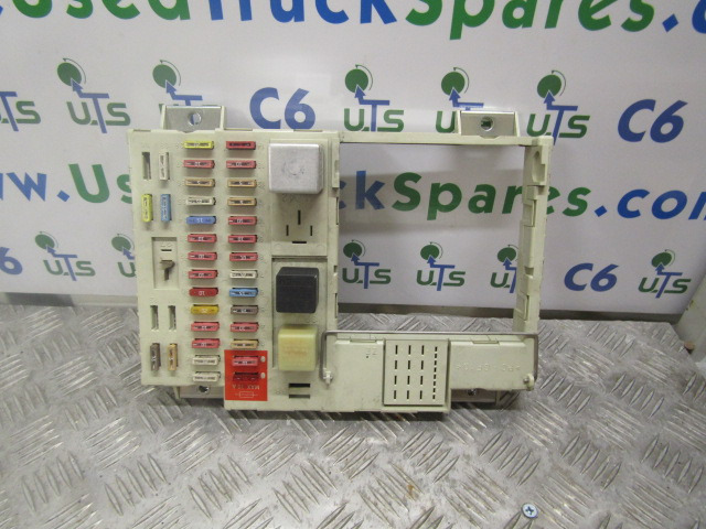 MAN TGM/TGS FUSEBOARD 81.25444.6074 - Elektrosistēma - Kravas automašīna: foto 1 MAN TGM/TGS FUSEBOARD 81.25444.6074 - Elektrosistēma - Kravas automašīna: foto 1