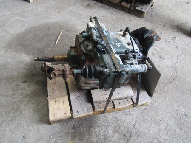 MERCEDES 814 G3/60 5 SPEED GEARBOX - Pārnesumkārba - Kravas automašīna: foto 3 MERCEDES 814 G3/60 5 SPEED GEARBOX - Pārnesumkārba - Kravas automašīna: foto 3