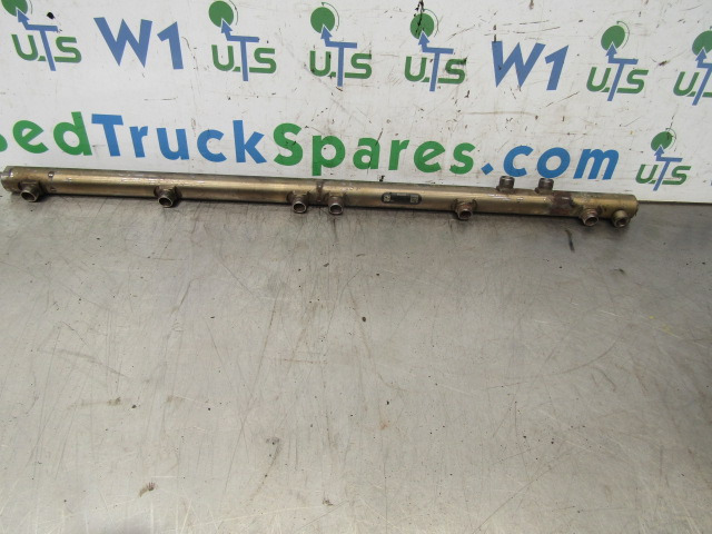 MERCEDES ACTROS MP4 OM471-6 FUEL RAIL BOSCH P/NO 0445 226 088 MERCEDS P/NO A4710780245 - Dzinējs un rezerves daļas - Kravas automašīna: foto 1 MERCEDES ACTROS MP4 OM471-6 FUEL RAIL BOSCH P/NO 0445 226 088 MERCEDS P/NO A4710780245 - Dzinējs un rezerves daļas - Kravas automašīna: foto 1