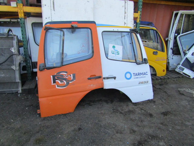 MERCEDES ATEGO/AXOR COMPLETE DOORS - Kabīne un interjers - Kravas automašīna: foto 1 MERCEDES ATEGO/AXOR COMPLETE DOORS - Kabīne un interjers - Kravas automašīna: foto 1