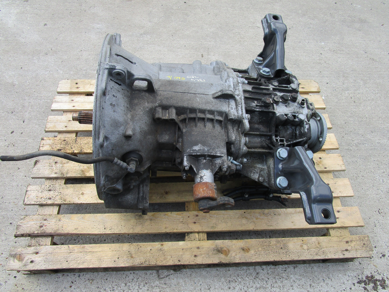 MERCEDES G60-6 6 SPEED MANUAL GEARBOX - Pārnesumkārba - Kravas automašīna: foto 2 MERCEDES G60-6 6 SPEED MANUAL GEARBOX - Pārnesumkārba - Kravas automašīna: foto 2
