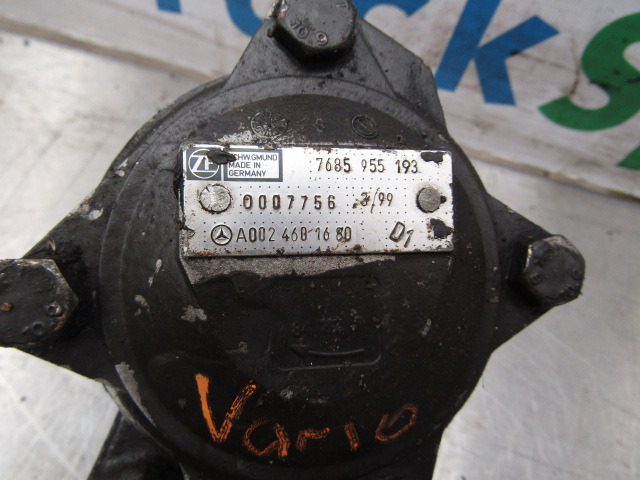 MERCEDES VARIO ZF POWER STEERING PUMP P/NO 00024681680 - Stūres iekārta - Kravas automašīna: foto 2 MERCEDES VARIO ZF POWER STEERING PUMP P/NO 00024681680 - Stūres iekārta - Kravas automašīna: foto 2