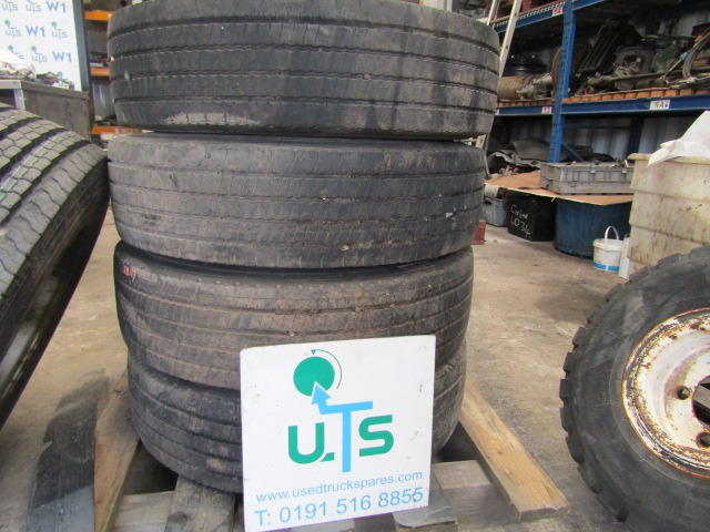 MITSUBISHI FUSO (6) WHEELS AND TYRES 205/75/17.5 8-10MM TREAD 32MM HOLES SET OF 6 - Riepa - Kravas automašīna: foto 4 MITSUBISHI FUSO (6) WHEELS AND TYRES 205/75/17.5 8-10MM TREAD 32MM HOLES SET OF 6 - Riepa - Kravas automašīna: foto 4