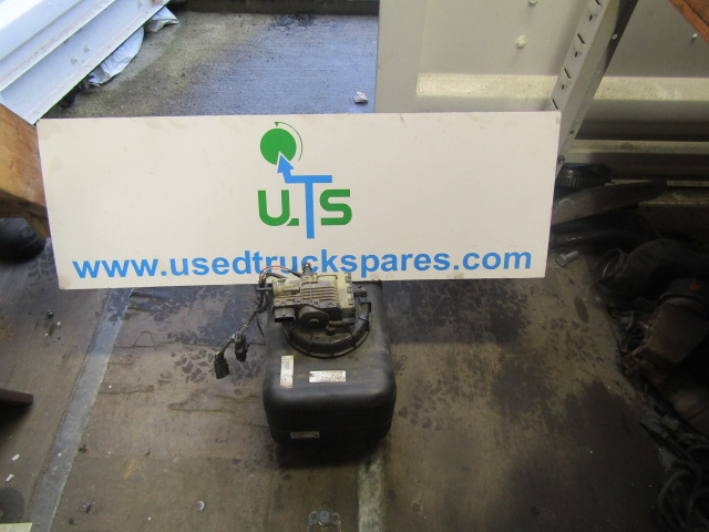 MITSUBISHI FUSO 7C15 AD BLUE TANK COMPLETE P/NO ML212662 - Degvielas tvertne - Kravas automašīna: foto 1 MITSUBISHI FUSO 7C15 AD BLUE TANK COMPLETE P/NO ML212662 - Degvielas tvertne - Kravas automašīna: foto 1