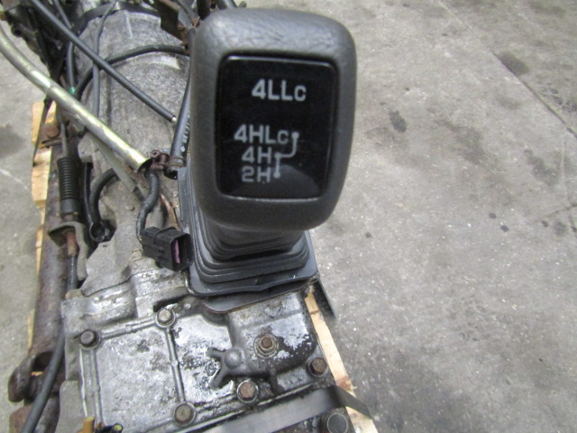 MITSUBISHI PAJERO / SHOGUN 2.8 AUTOMATIC GEARBOX - Pārnesumkārba - Komercauto: foto 3 MITSUBISHI PAJERO / SHOGUN 2.8 AUTOMATIC GEARBOX - Pārnesumkārba - Komercauto: foto 3