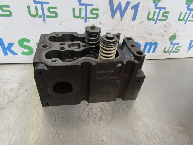 RENAULT PREMIUM 400 CYLINDER HEADS – 6 AVAILABLE - Dzinējs un rezerves daļas - Kravas automašīna: foto 4 RENAULT PREMIUM 400 CYLINDER HEADS – 6 AVAILABLE - Dzinējs un rezerves daļas - Kravas automašīna: foto 4