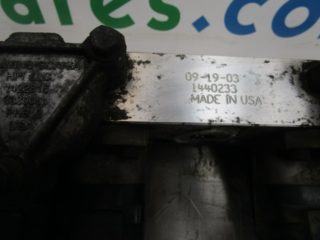 SCANIA 124 420 DC1203 INJECTOR RAIL 1440233/1511693 - Dzinējs un rezerves daļas - Kravas automašīna: foto 1 SCANIA 124 420 DC1203 INJECTOR RAIL 1440233/1511693 - Dzinējs un rezerves daļas - Kravas automašīna: foto 1
