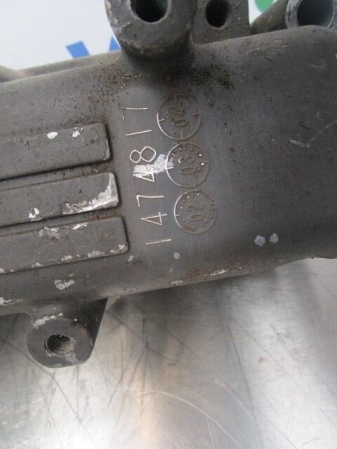 SCANIA 124 420 DC1203 INLET MANIFOLD 1474817 - Dzinējs un rezerves daļas - Kravas automašīna: foto 2 SCANIA 124 420 DC1203 INLET MANIFOLD 1474817 - Dzinējs un rezerves daļas - Kravas automašīna: foto 2