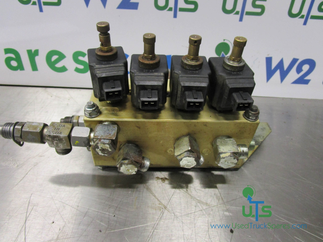 SCHMIDT SWINGO 200 SPEED VALVE P/NO DXP17215-04K - Bremžu vārsts - Komunālā/ Specializētā tehnika: foto 1 SCHMIDT SWINGO 200 SPEED VALVE P/NO DXP17215-04K - Bremžu vārsts - Komunālā/ Specializētā tehnika: foto 1