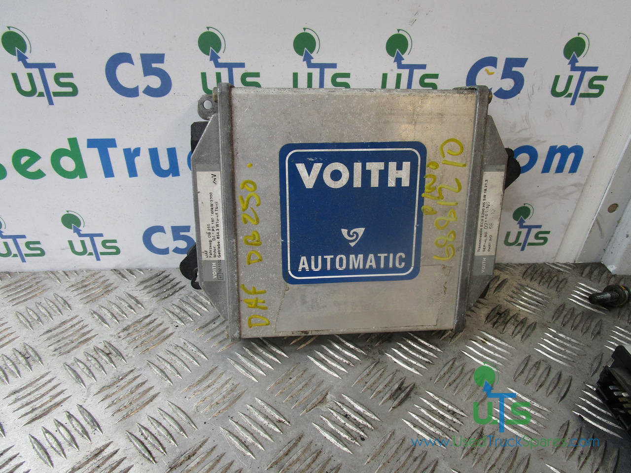 VOITH DAF GEARBOX ECU P/NO 6861210 - Pārnesumkārba - Kravas automašīna: foto 1 VOITH DAF GEARBOX ECU P/NO 6861210 - Pārnesumkārba - Kravas automašīna: foto 1