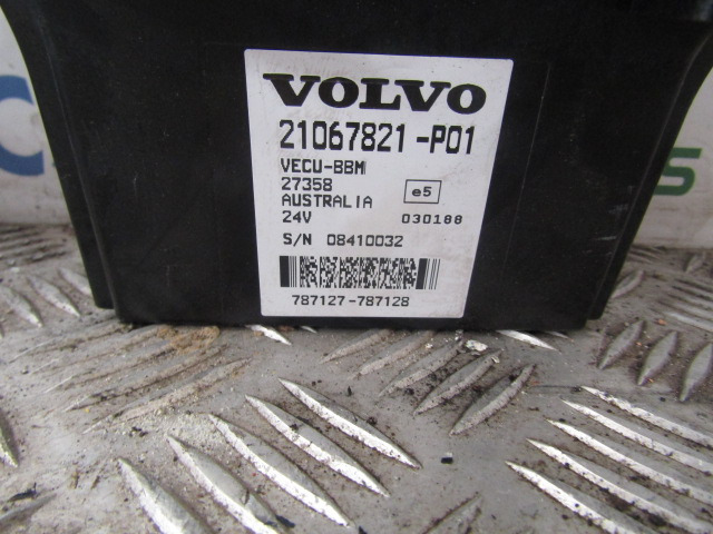 VOLVO FE BBM UNIT P/NO 21067821-P01 - Elektroniskais vadības bloks (ECU) - Kravas automašīna: foto 2 VOLVO FE BBM UNIT P/NO 21067821-P01 - Elektroniskais vadības bloks (ECU) - Kravas automašīna: foto 2