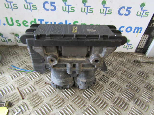 VOLVO FE EBS MODULATOR VALVE EURO 6 - Elektroniskais vadības bloks (ECU) - Kravas automašīna: foto 1 VOLVO FE EBS MODULATOR VALVE EURO 6 - Elektroniskais vadības bloks (ECU) - Kravas automašīna: foto 1