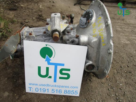 VOLVO FL6 ZF S5-24-3 5 SPEED GEARBOX - Pārnesumkārba - Kravas automašīna: foto 1 VOLVO FL6 ZF S5-24-3 5 SPEED GEARBOX - Pārnesumkārba - Kravas automašīna: foto 1