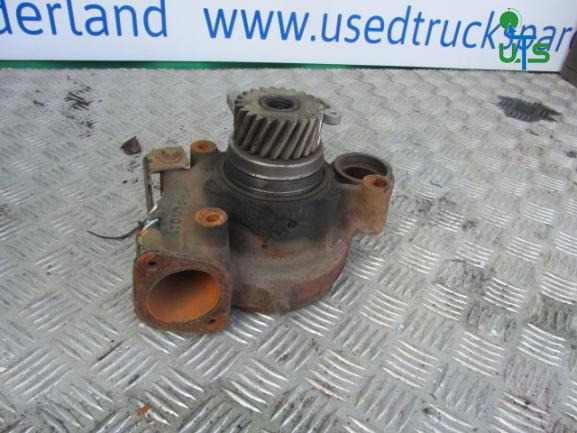 VOLVO FLE 220/250 WATER PUMP - Dzinējs un rezerves daļas - Kravas automašīna: foto 1 VOLVO FLE 220/250 WATER PUMP - Dzinējs un rezerves daļas - Kravas automašīna: foto 1