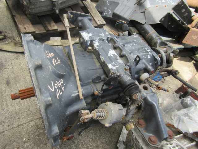 VOLVO FLE EATON 4106A 6 SPEED GEARBOX SUITS 1998 – 2006 TRUCK - Pārnesumkārba - Kravas automašīna: foto 3 VOLVO FLE EATON 4106A 6 SPEED GEARBOX SUITS 1998 – 2006 TRUCK - Pārnesumkārba - Kravas automašīna: foto 3