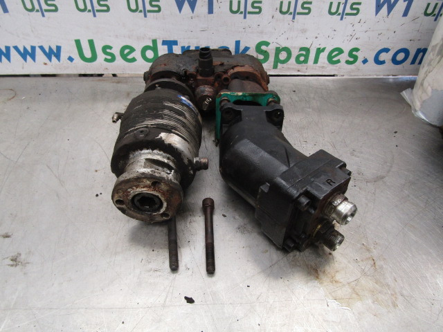 ZF S1000 TWIN PTO SHAFT/HYDRAULIC - Hidraulika - Kravas automašīna: foto 1 ZF S1000 TWIN PTO SHAFT/HYDRAULIC - Hidraulika - Kravas automašīna: foto 1