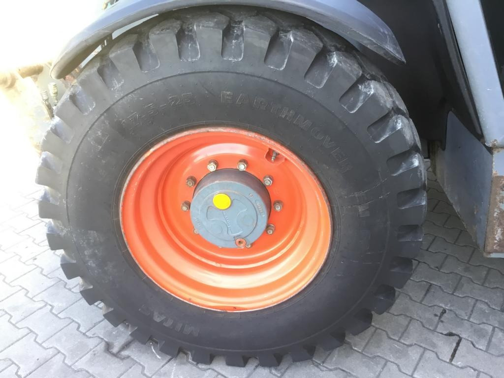 Iekrāvējs CLAAS SCORPION 7044 VARIPOWER: foto 11