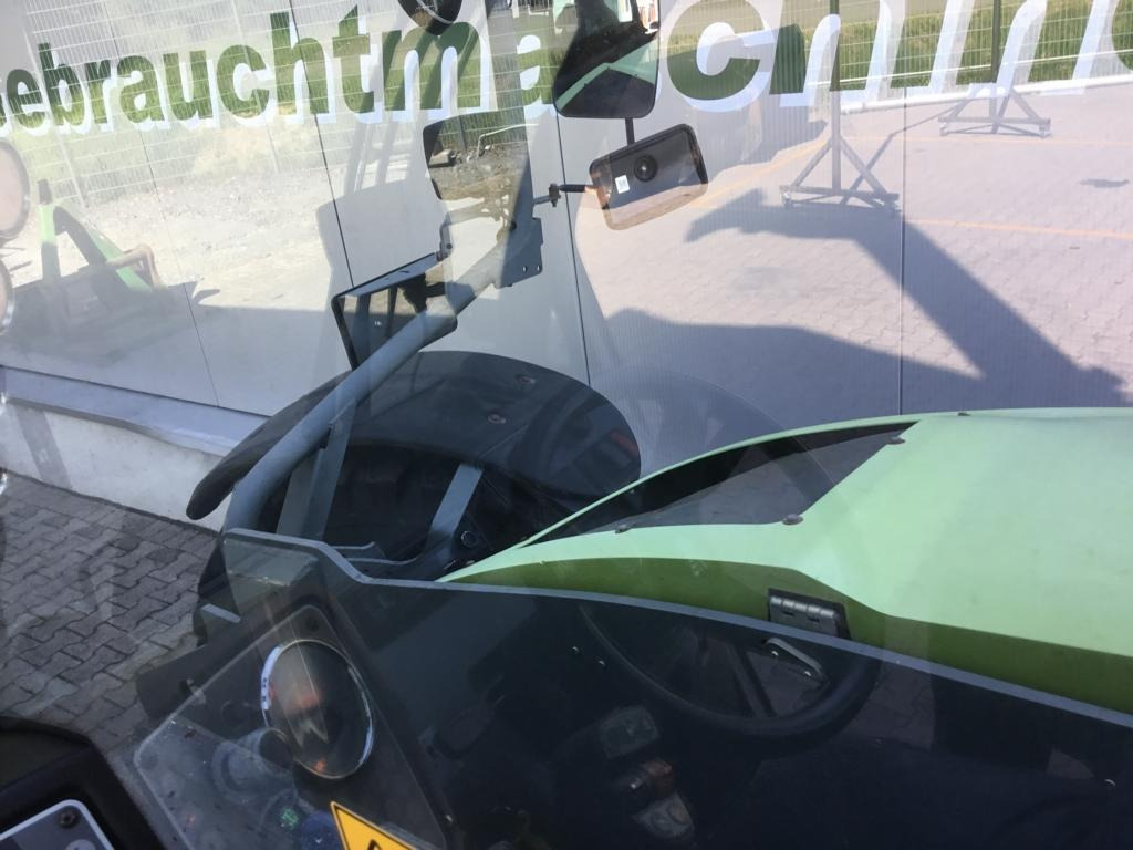 Iekrāvējs CLAAS SCORPION 7044 VARIPOWER: foto 15