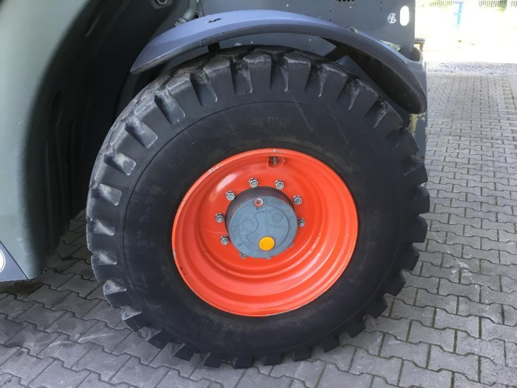 Iekrāvējs CLAAS SCORPION 7044 VARIPOWER: foto 13