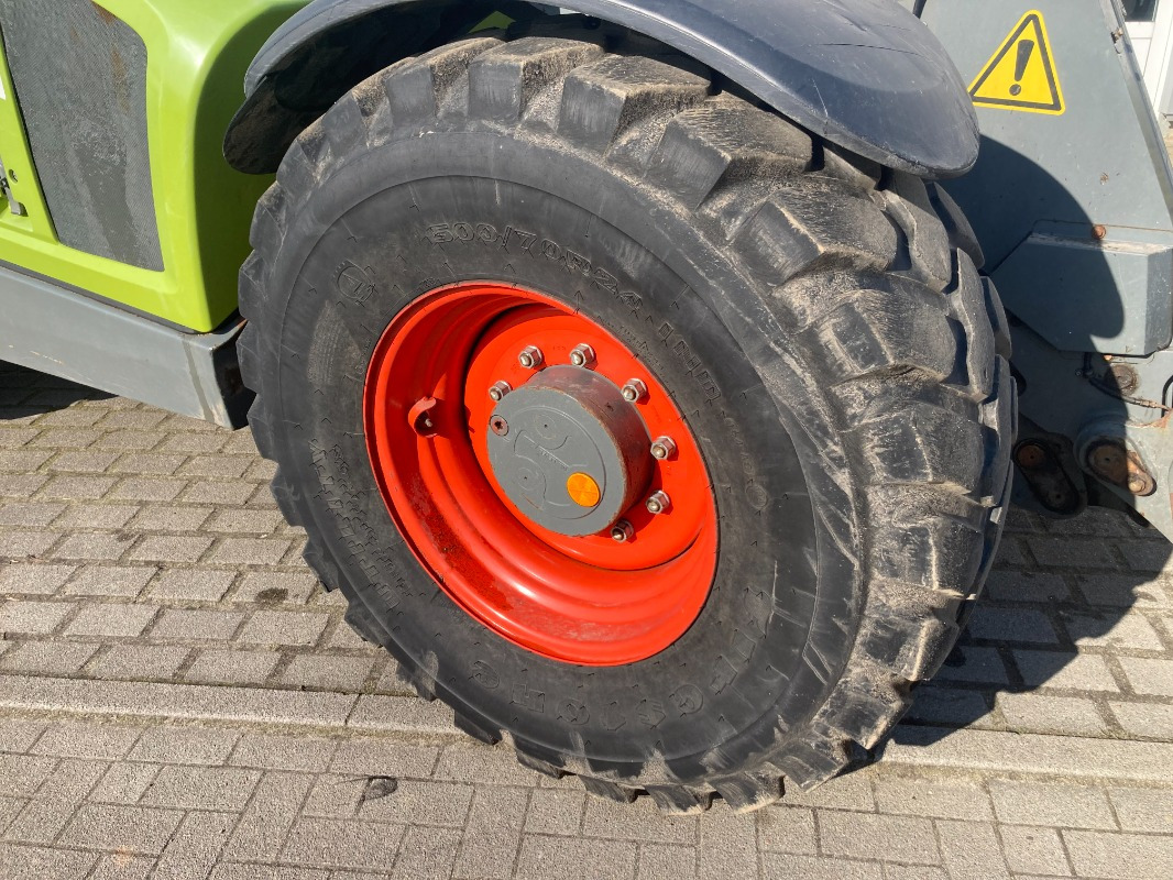 Iekrāvējs CLAAS SCORPION 7050: foto 8