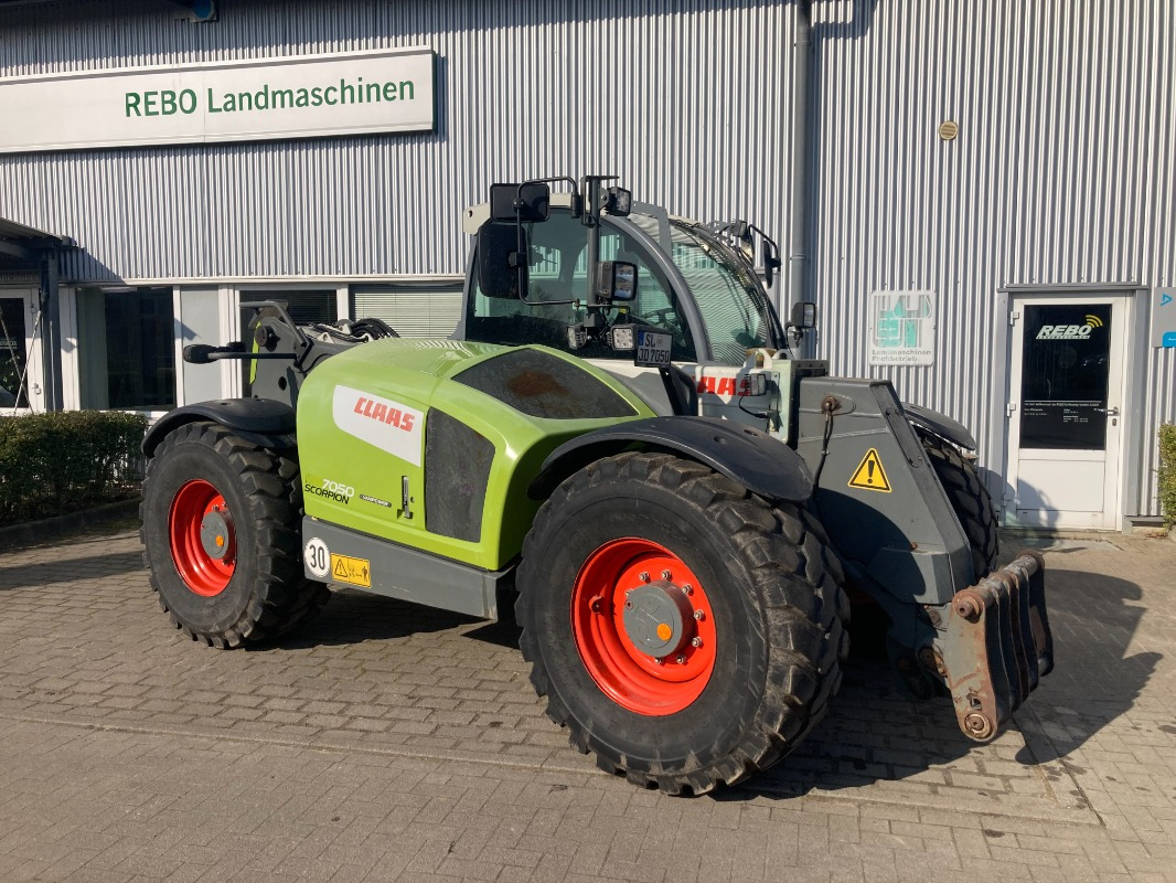 Iekrāvējs CLAAS SCORPION 7050: foto 13
