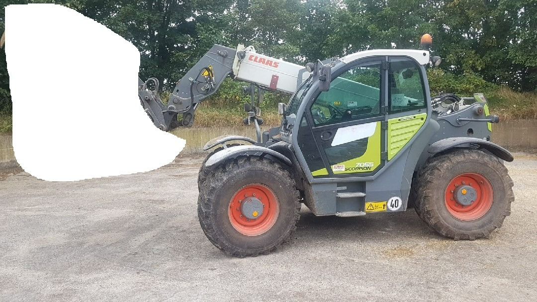 Iekrāvējs CLAAS SCORPION 7055 VARIPOWER: foto 1