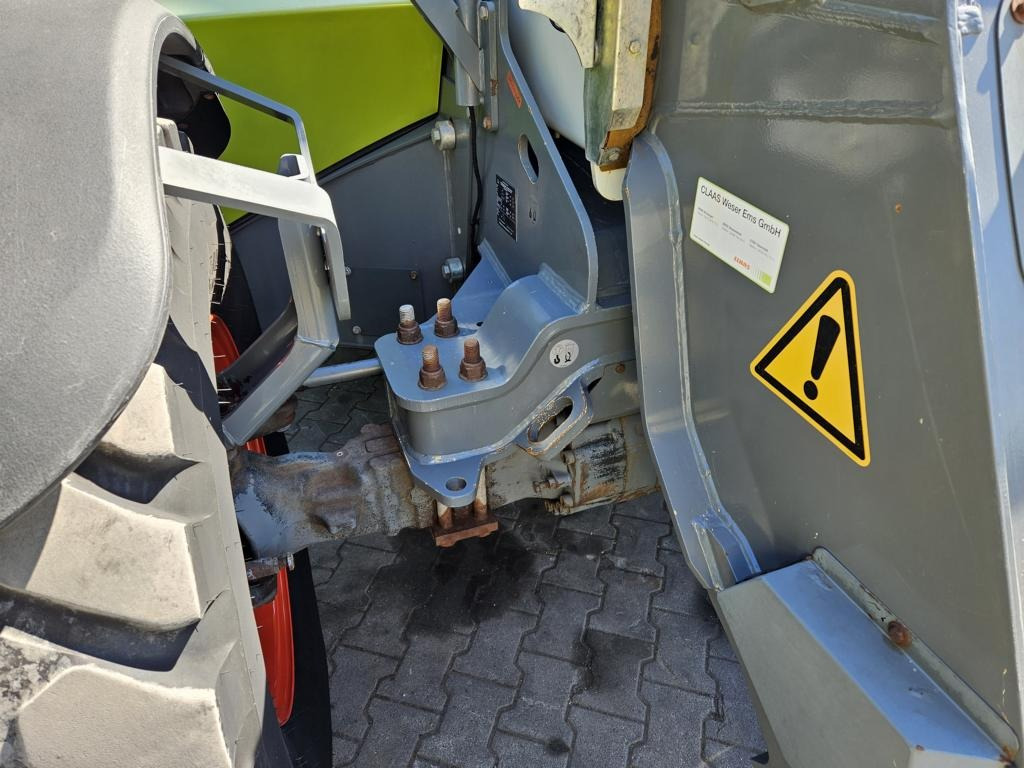 Iekrāvējs CLAAS Scorpion 7044 Varipower: foto 8