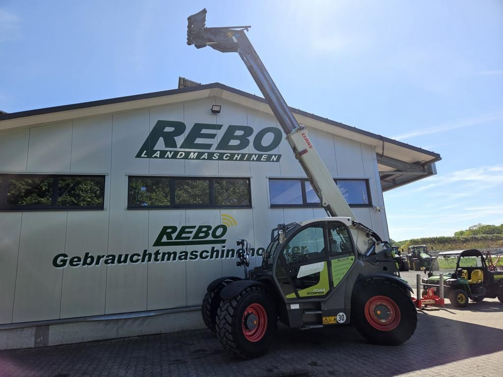 Iekrāvējs CLAAS Scorpion 7044 Varipower: foto 23