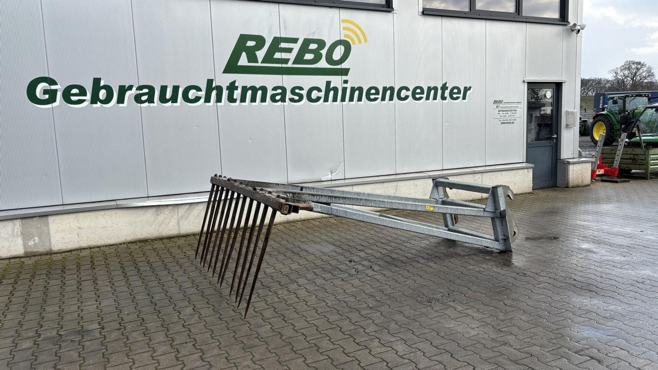 Fliegl SILOPRATZE 3000 MM - Lopbarības sagatavošanas tehnika: foto 3 Fliegl SILOPRATZE 3000 MM - Lopbarības sagatavošanas tehnika: foto 3