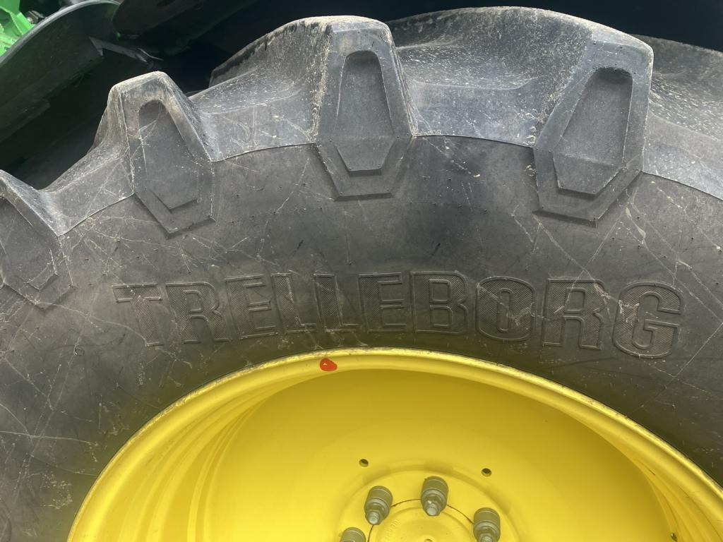 Traktors John Deere 6130R: foto 8