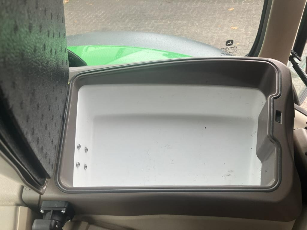 Traktors John Deere 6130R: foto 10