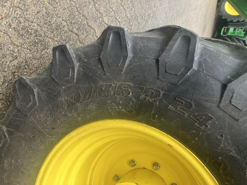 Traktors John Deere 6130R: foto 7