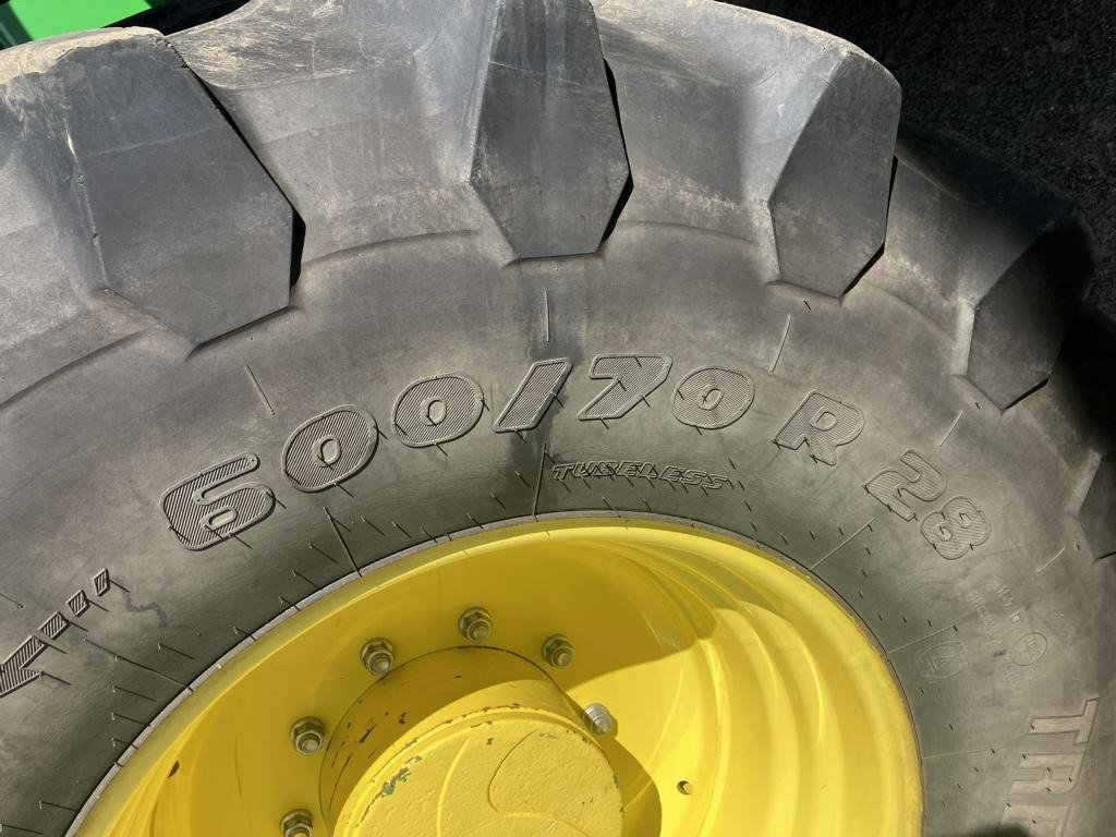 John Deere 6175R - Traktors: foto 4 John Deere 6175R - Traktors: foto 4