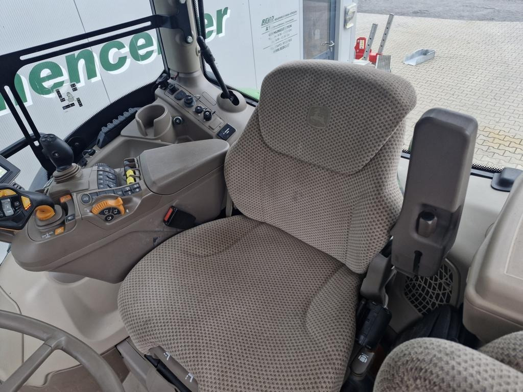 Traktors John Deere 6230R: foto 22