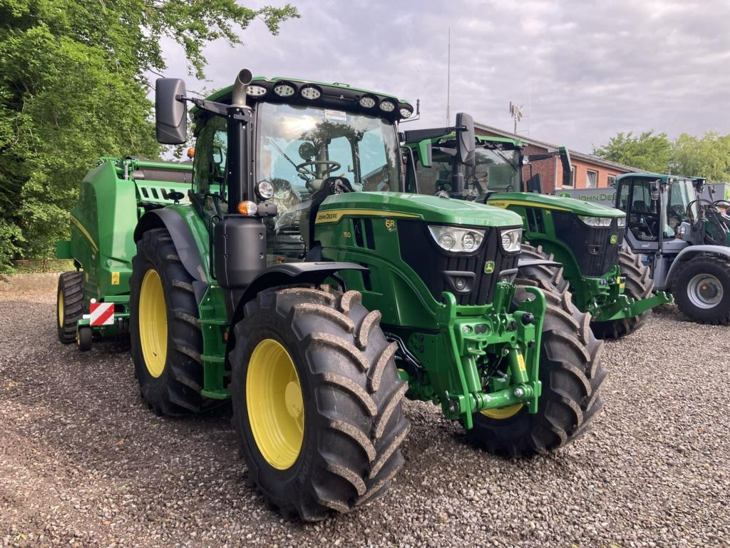 John Deere 6R150 - Traktors: foto 1 John Deere 6R150 - Traktors: foto 1