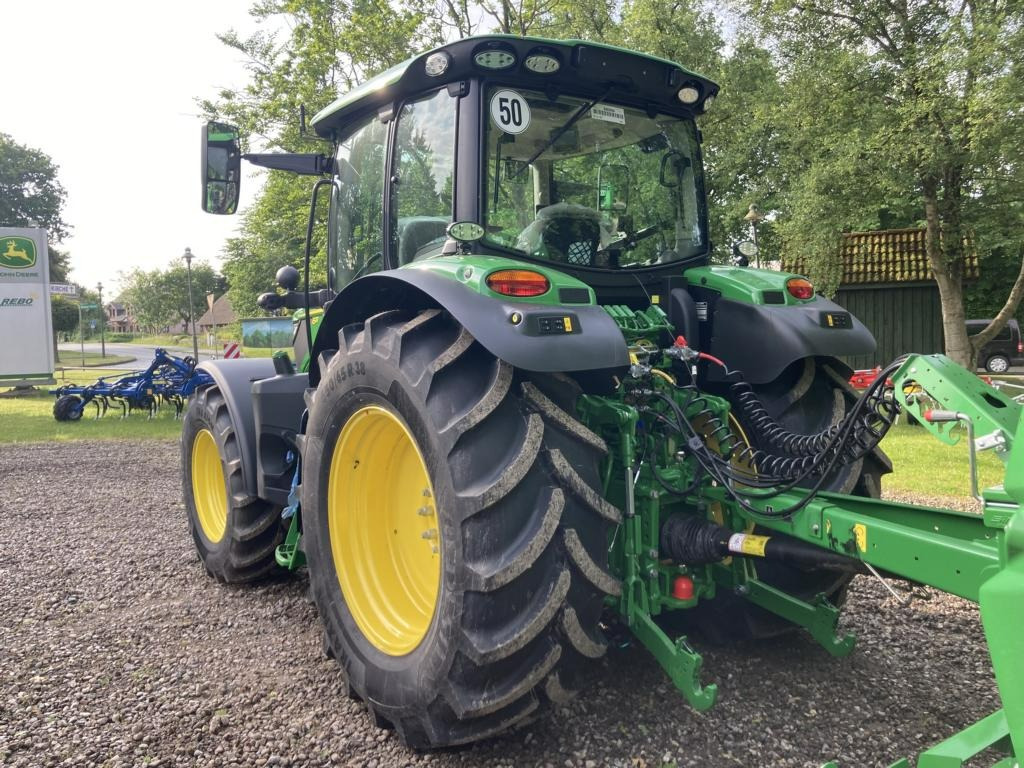 John Deere 6R150 - Traktors: foto 5 John Deere 6R150 - Traktors: foto 5